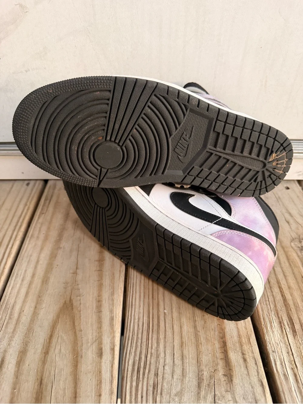 Jordan 1 Mid men’s Sneakers - White/Black/Pale Pink